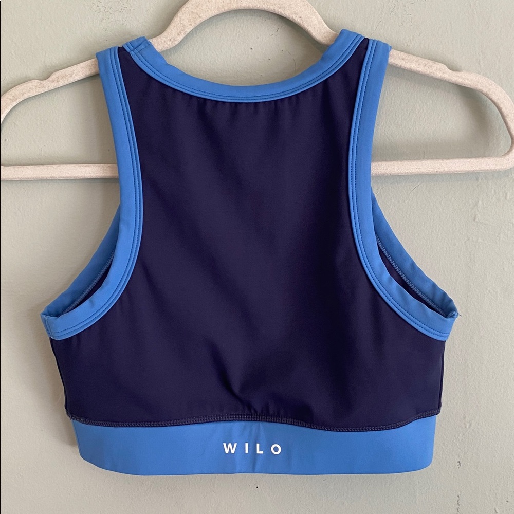 Wilo Women’s Blue High Neck Sports Bra Size Medium - Picture 2 of 6